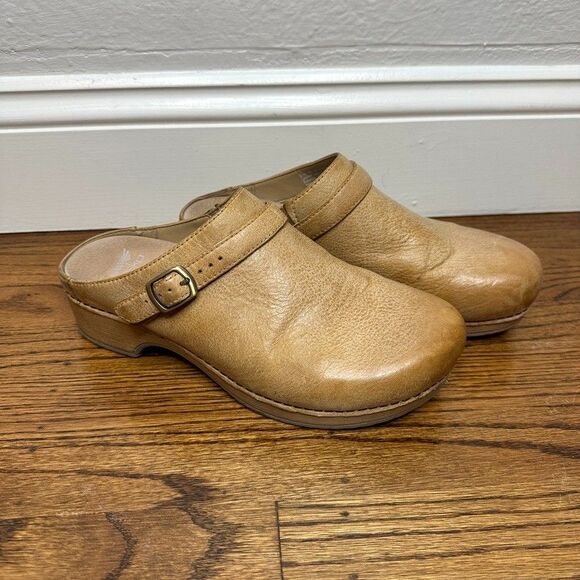 Dansko Ingrid Clog Honey Distressed Leather Comfort Mule Womens 40 EU 9.5 10 - Picture 3 of 8